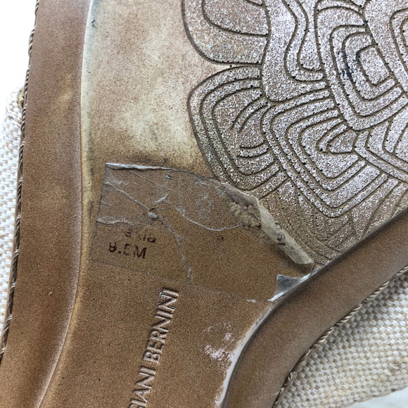 Copied - Giani Bernini Tan/Yellow Floral Sandals 9.5 - Picture 6 of 8